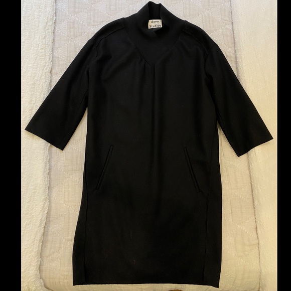 [SOLD] ACNE STUDIOS Sweater Dress - Picture 3 of 6